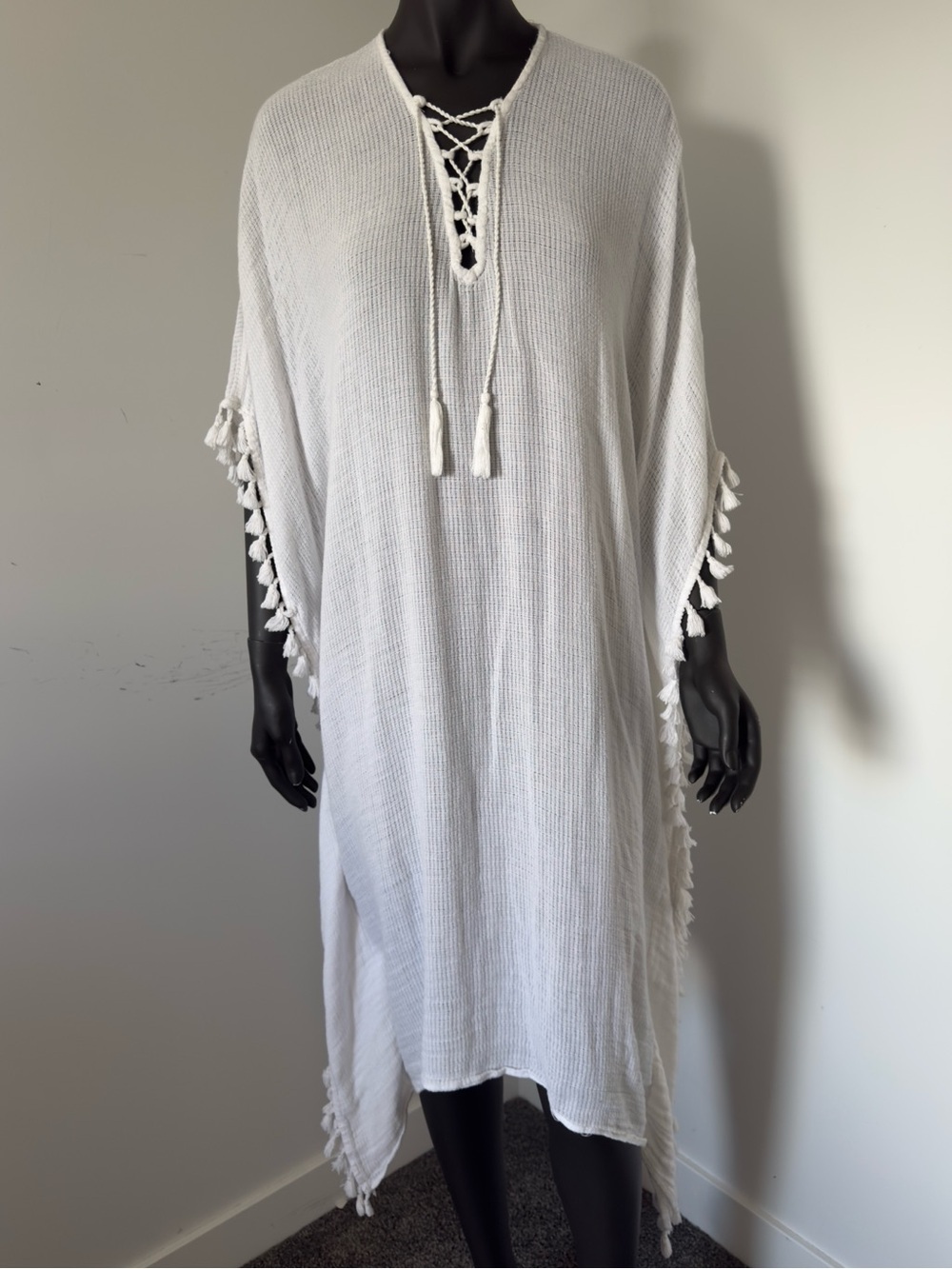 299. Walter Baker White Lace-Up Tassel Poncho Tunic